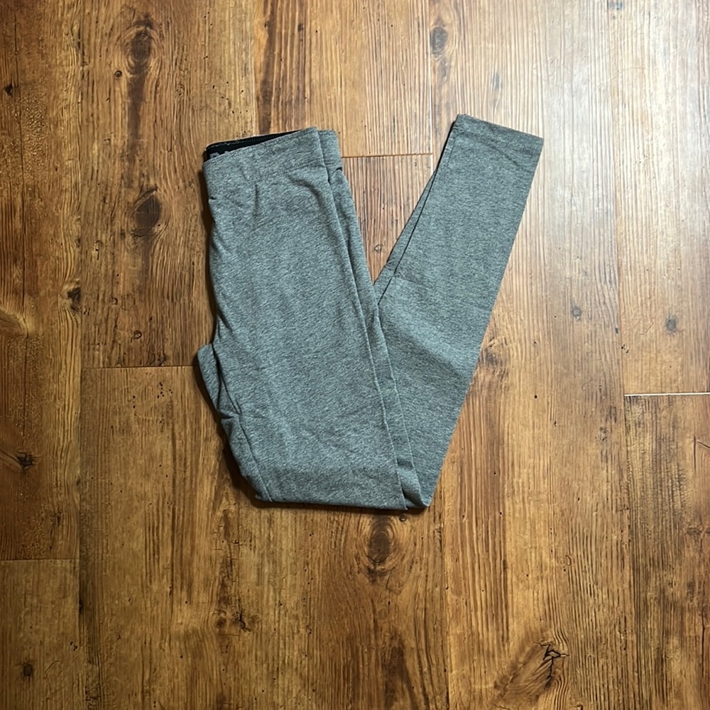 Garage dark gray leggings (NEW WITH TAGS)